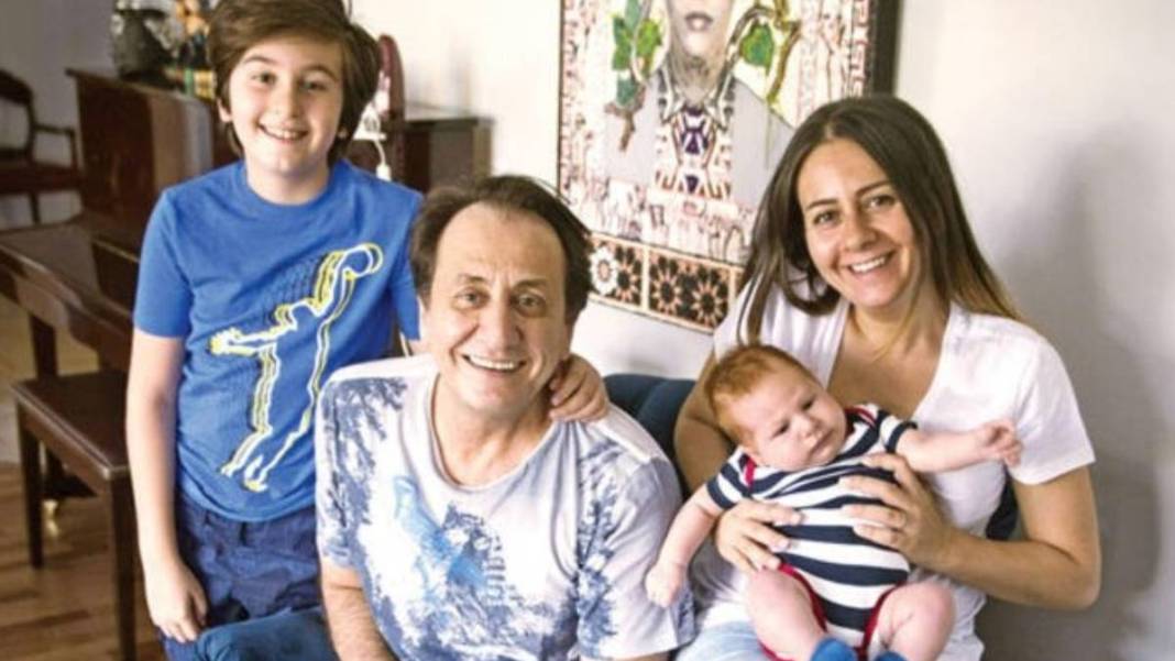 Arka Sokaklar'ın Hüsnü Çoban'ı Özgür Ozan'ın eşi bakım kim çıktı! Meğer Çocuklar Duymasın'da tanışıp kör kütük aşık olmuşlar 6